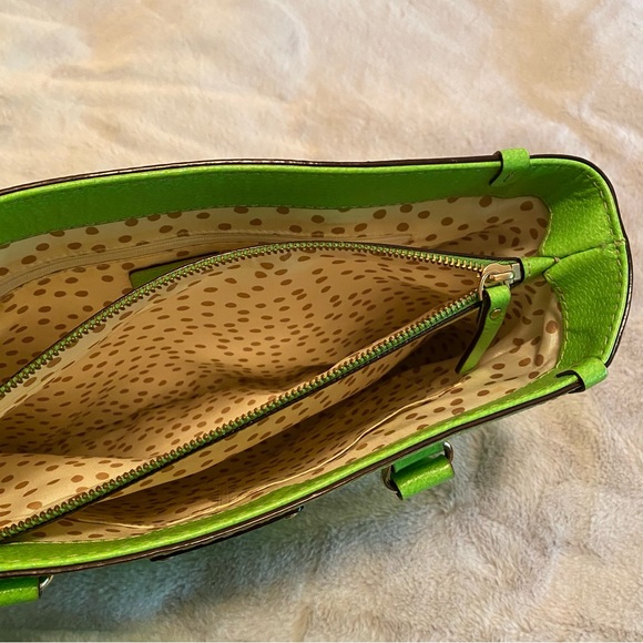 Kate Spade Wellesley Quinn handbag in Apple Green leather & dust cover - Picture 13 of 16
